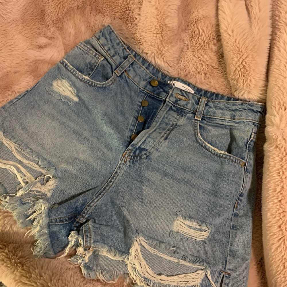 ZARA HIGH WASTED DENIM SHORTS SZ 6